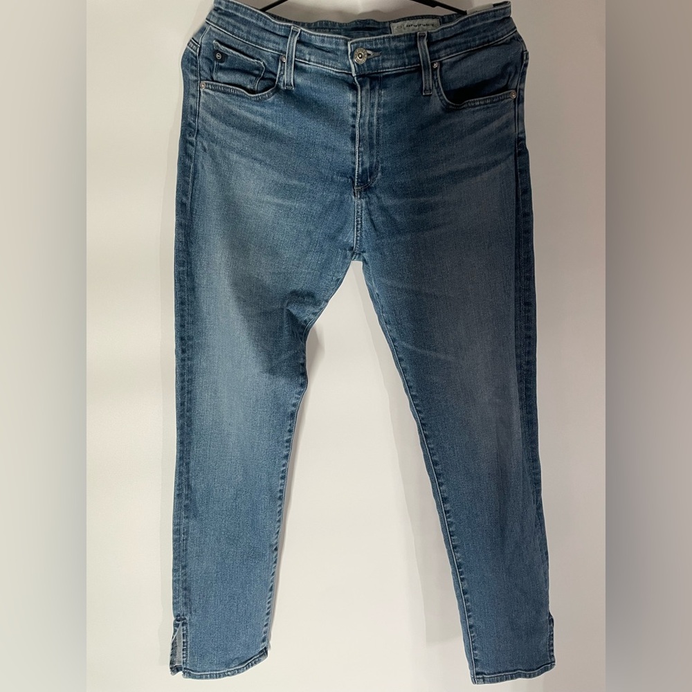 Anthropologie Women’s Straight Leg Ankle  Jeans